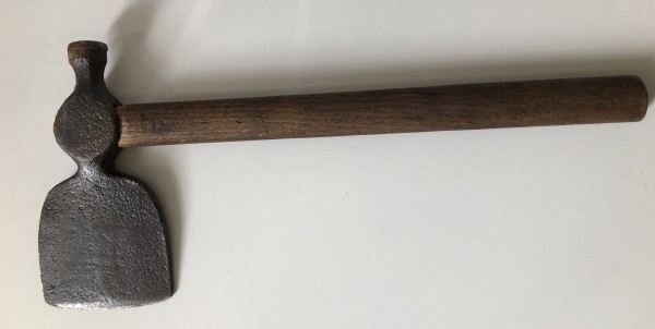 antique axe AX007